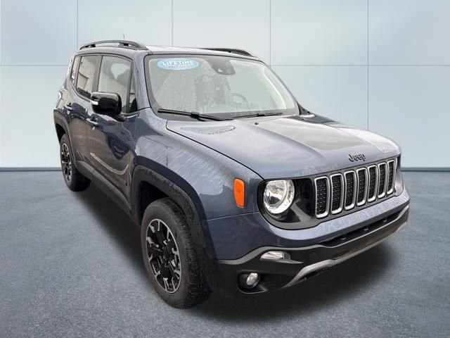 Used 2023 Jeep Renegade Latitude image 5