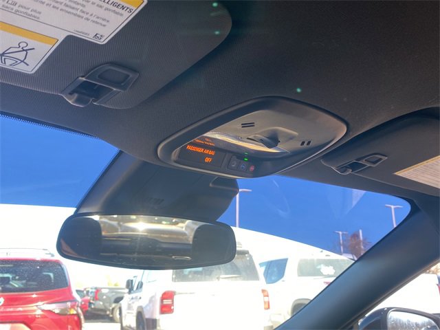 Used 2024 Chevrolet Trax RS w/ Driver Confidence Package image 30