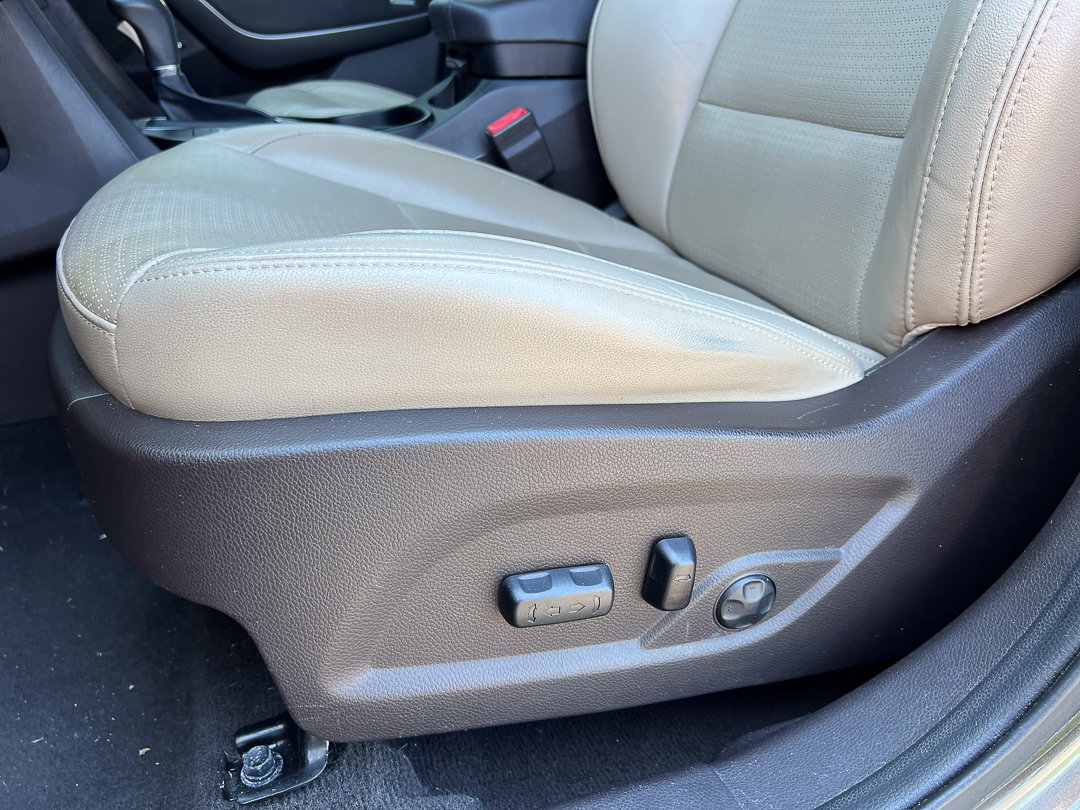 Used 2013 Hyundai Santa Fe Sport w/ Technology Pkg AWD/4WD image 14
