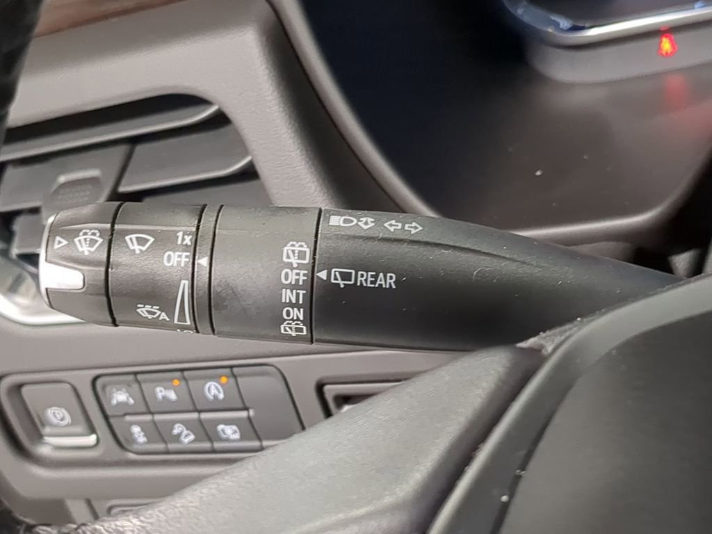 Used 2023 Chevrolet Tahoe Z71 w/ Luxury Package image 43