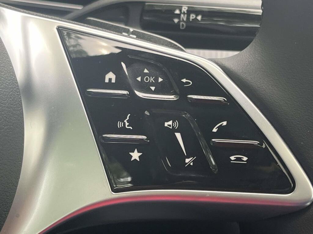 New 2026 Mercedes-Benz C 300 4MATIC Sedan image 36
