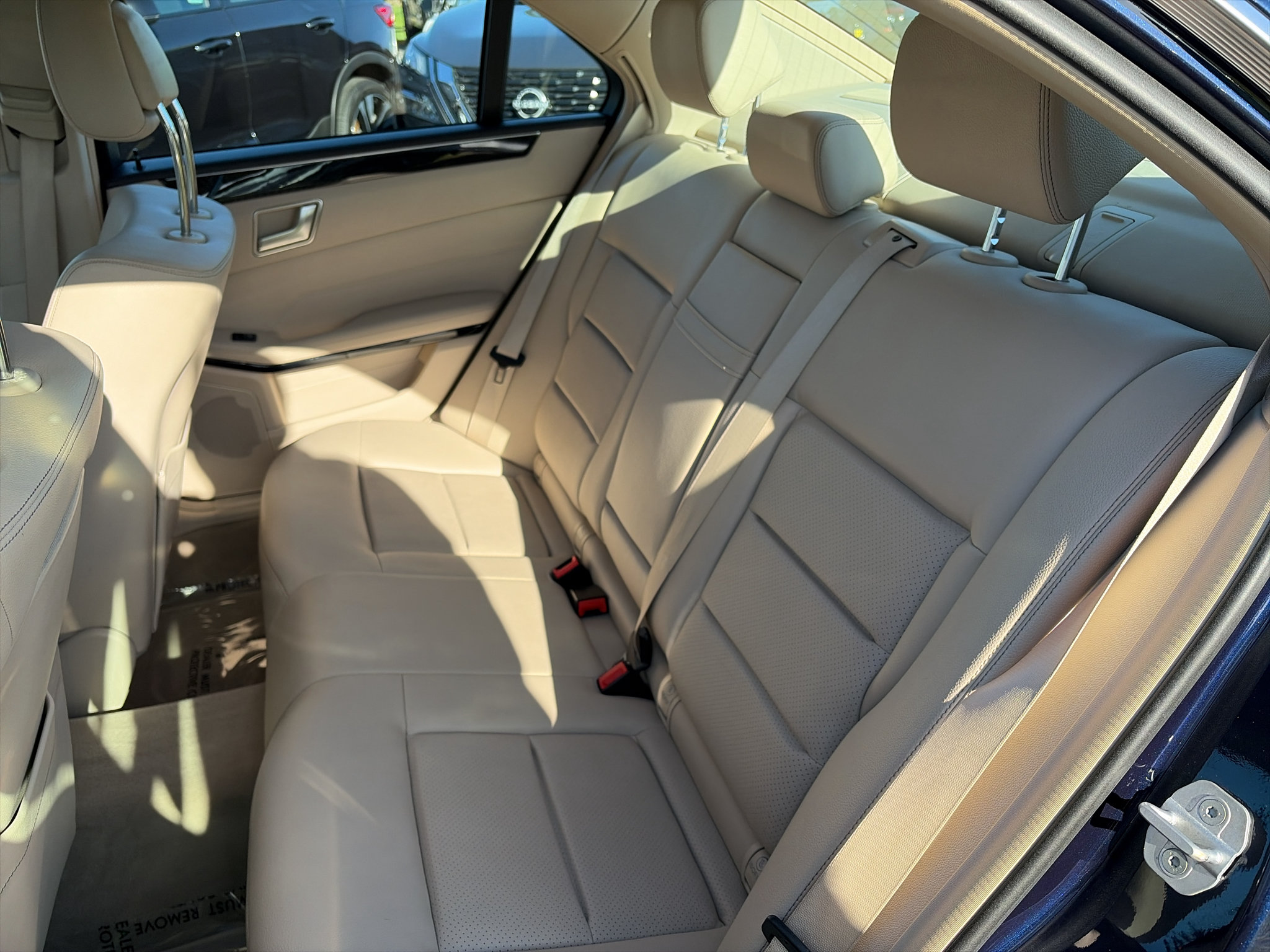 Used 2016 Mercedes-Benz E 350 4MATIC Sedan image 15