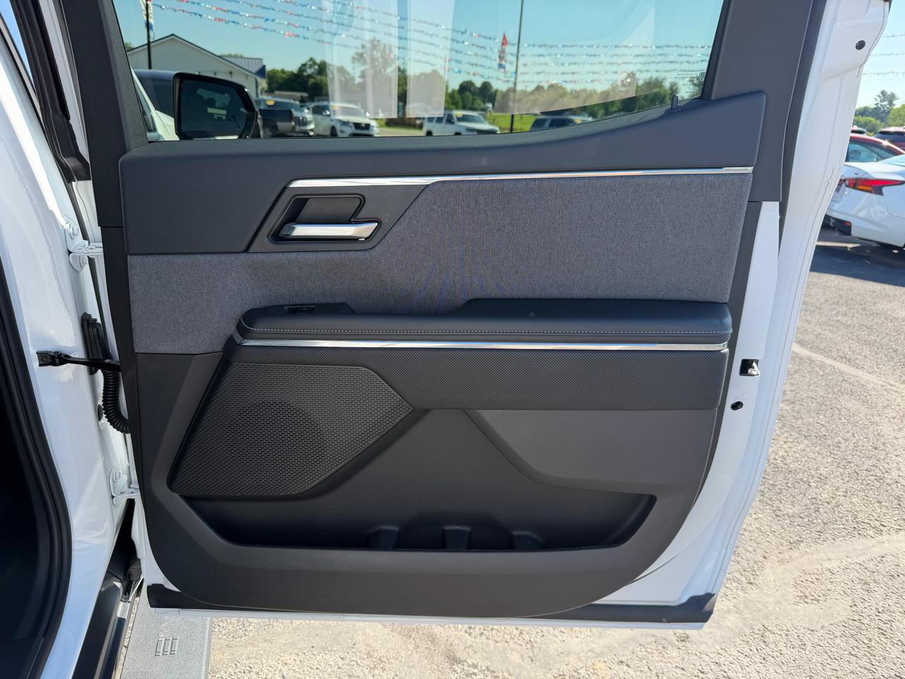 Used 2026 GMC Sierra EV Elevation AWD/4WD image 18