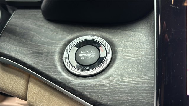 Used 2021 Jeep Grand Cherokee L Limited image 13