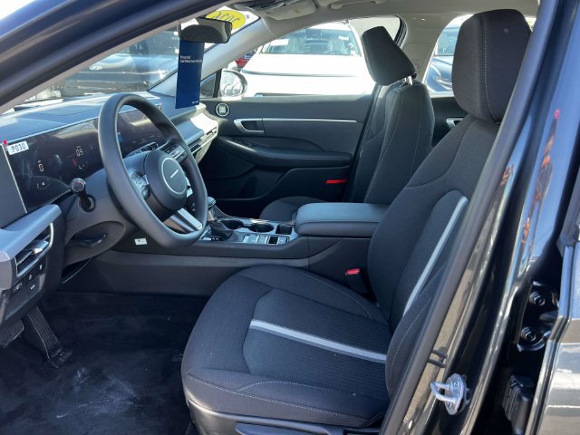 Used 2026 Hyundai Sonata SE FWD image 15