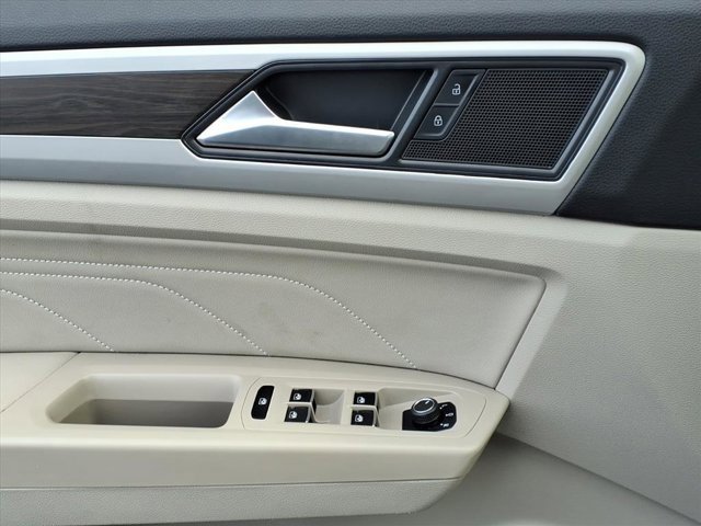 Used 2022 Volkswagen Atlas SE image 24