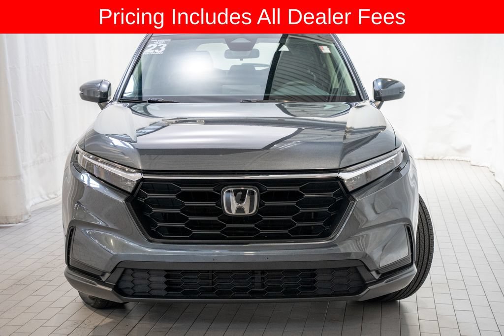 Used 2023 Honda CR-V LX image 2