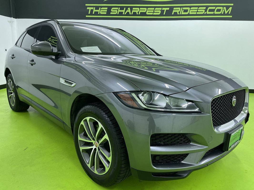 Used 2017 Jaguar F-PACE Premium image 2