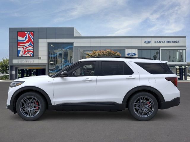New 2026 Ford Explorer ST-Line RWD image 3