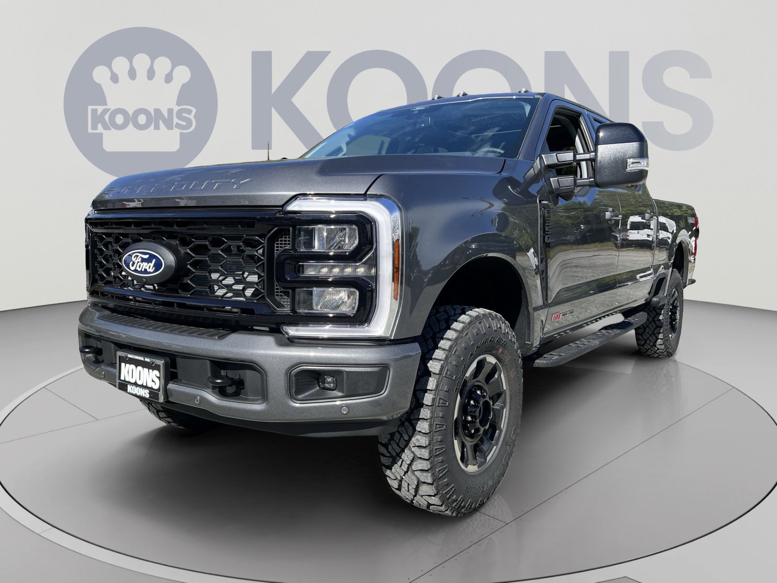 New 2027 Ford F350 Lariat w/ Tremor Off-Road Package