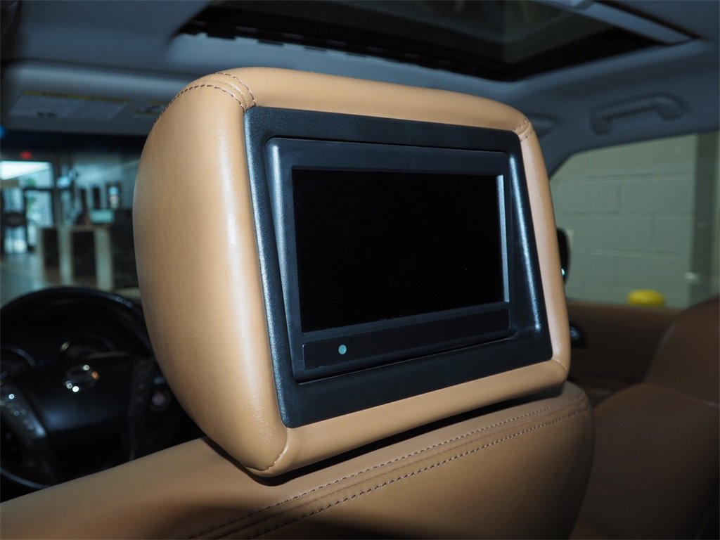 Used 2017 Nissan Armada Platinum w/ Captain Seat Package image 9