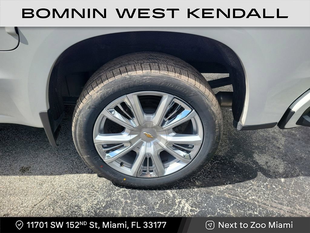 Used 2022 Chevrolet Silverado 1500 High Country w/ High Country Premium Package image 7
