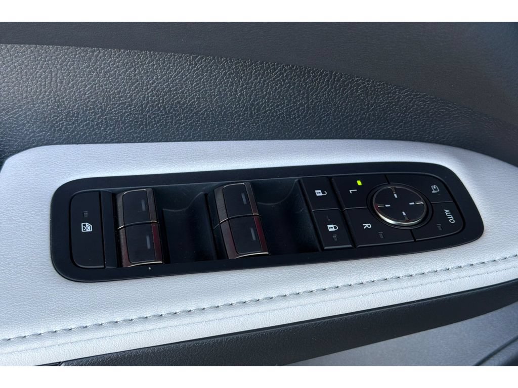 Used 2023 Lexus RX 350 Premium Plus w/ Cold Area Package FWD image 12