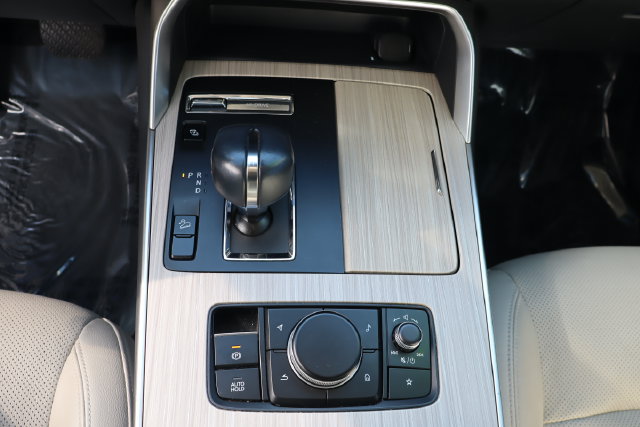 Used 2024 MAZDA CX-90 Plug-In Hybrid w/ Premium Pkg AWD/4WD image 38