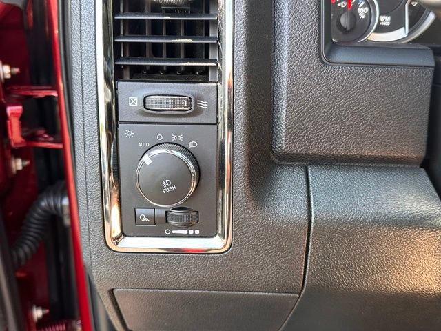 Used 2018 RAM 2500 Laramie w/ Sport Appearance Group AWD/4WD image 17