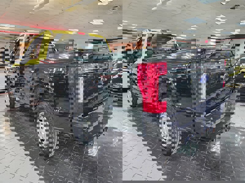 Used 2017 Ford F350 XL image 5