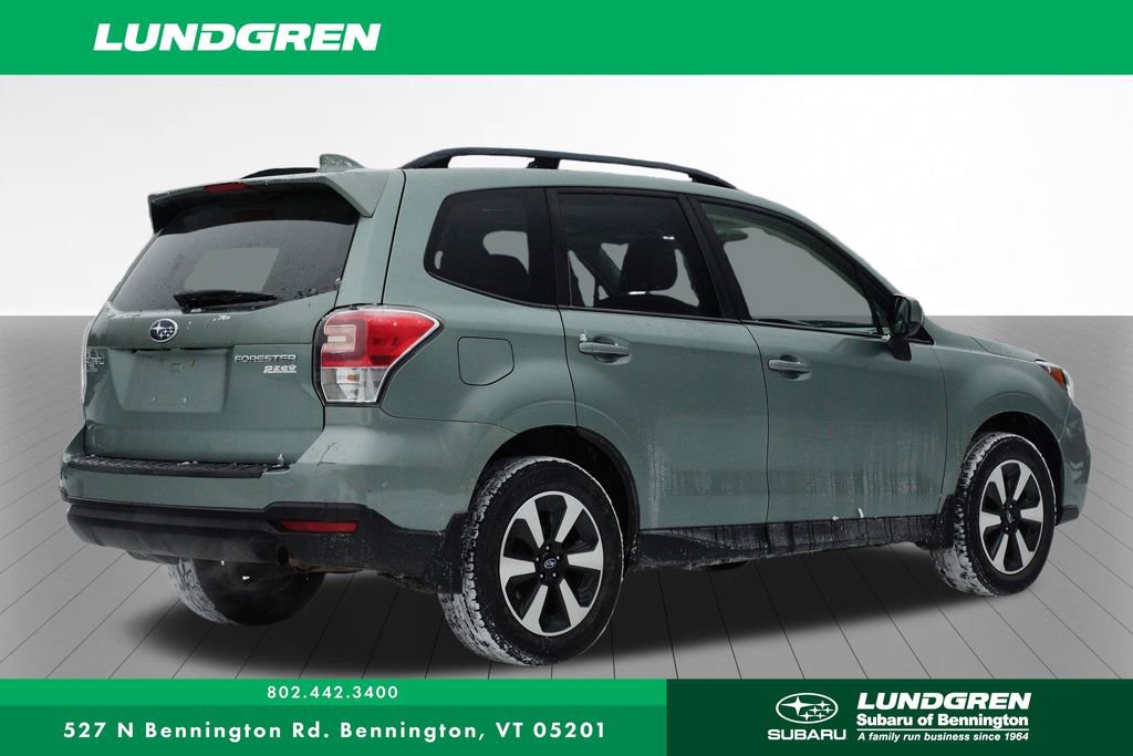 Used 2017 Subaru Forester 2.5i Premium w/ All-Weather Package image 3
