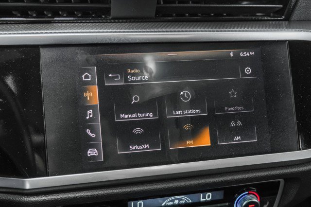 Used 2021 Audi Q3 2.0T Premium w/ Convenience Package image 27