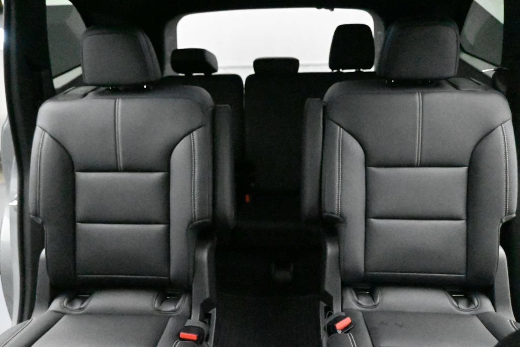 New 2026 GMC Acadia Elevation w/ Elevation Premium Package AWD/4WD image 19