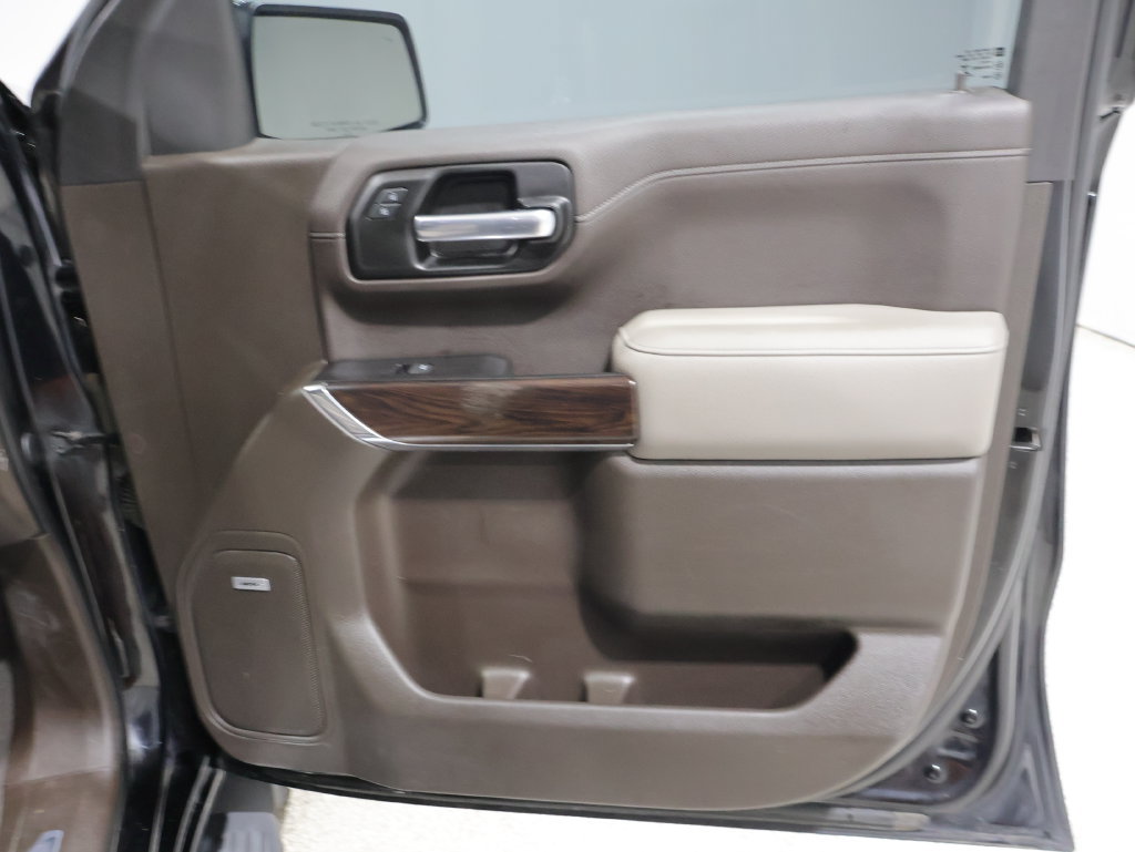 Used 2019 GMC Sierra 1500 SLT w/ SLT Premium Plus Package AWD/4WD image 24