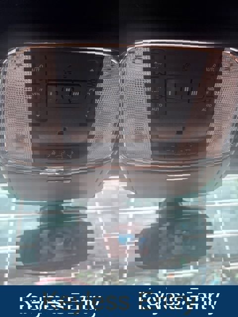 Used 2018 Jeep Grand Cherokee Summit w/ Platinum Series Group image 17