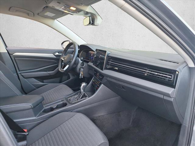Used 2025 Volkswagen Jetta S image 19