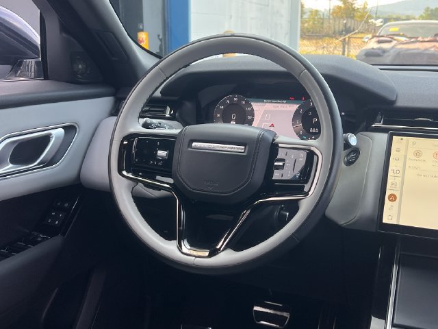 Used 2024 Land Rover Range Rover Velar Dynamic SE AWD/4WD image 19