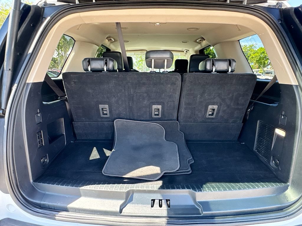 Used 2024 Ford Expedition XLT AWD/4WD image 27