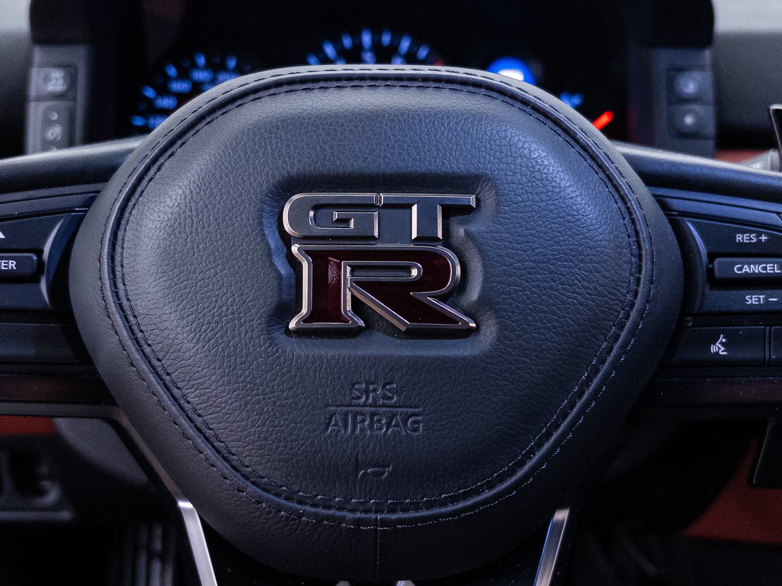 Used 2020 Nissan GT-R Premium w/ Premium Interior Package AWD/4WD image 41