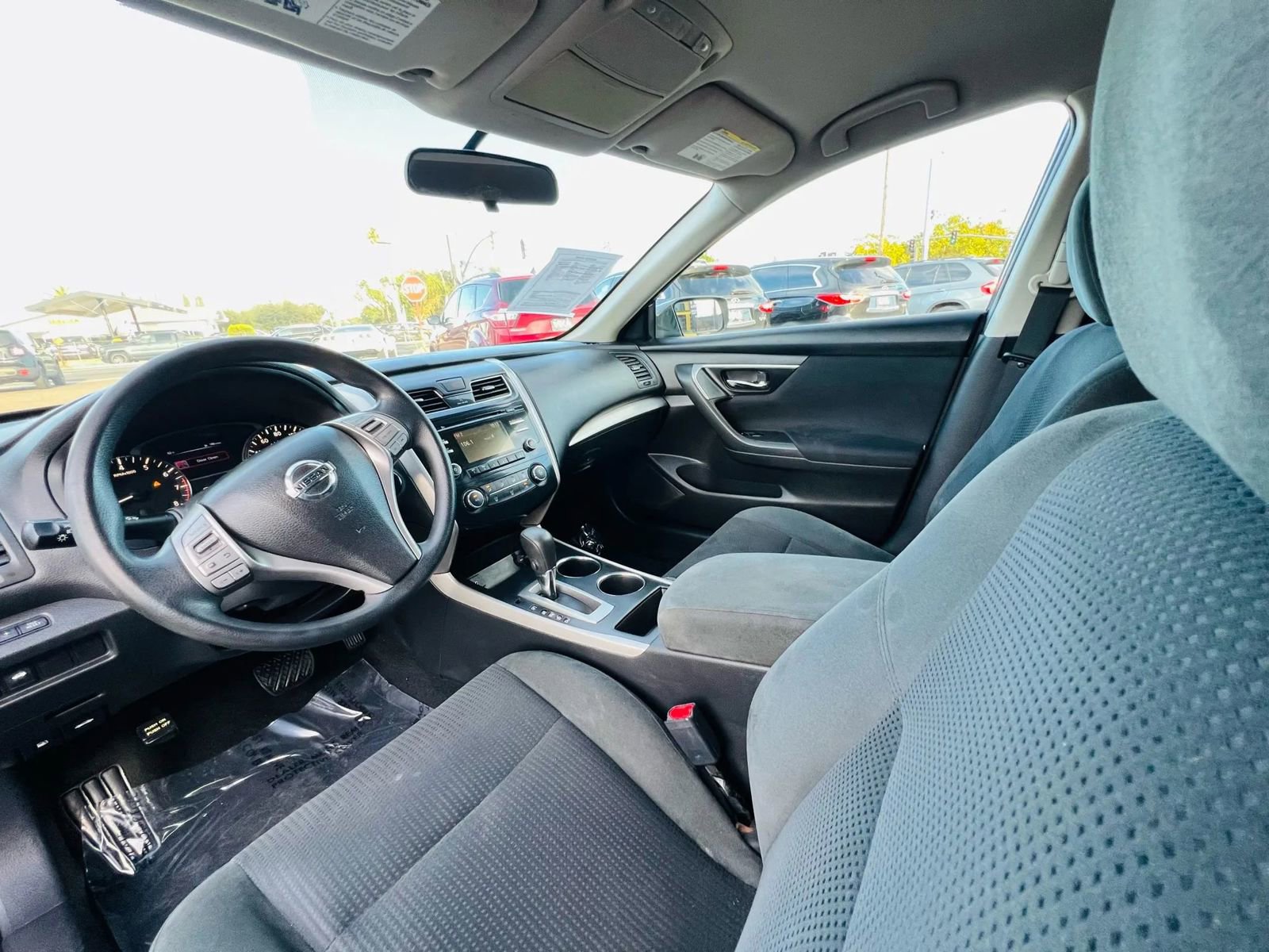 Used 2015 Nissan Altima 2.5 S w/ Power Driver Seat Package image 11