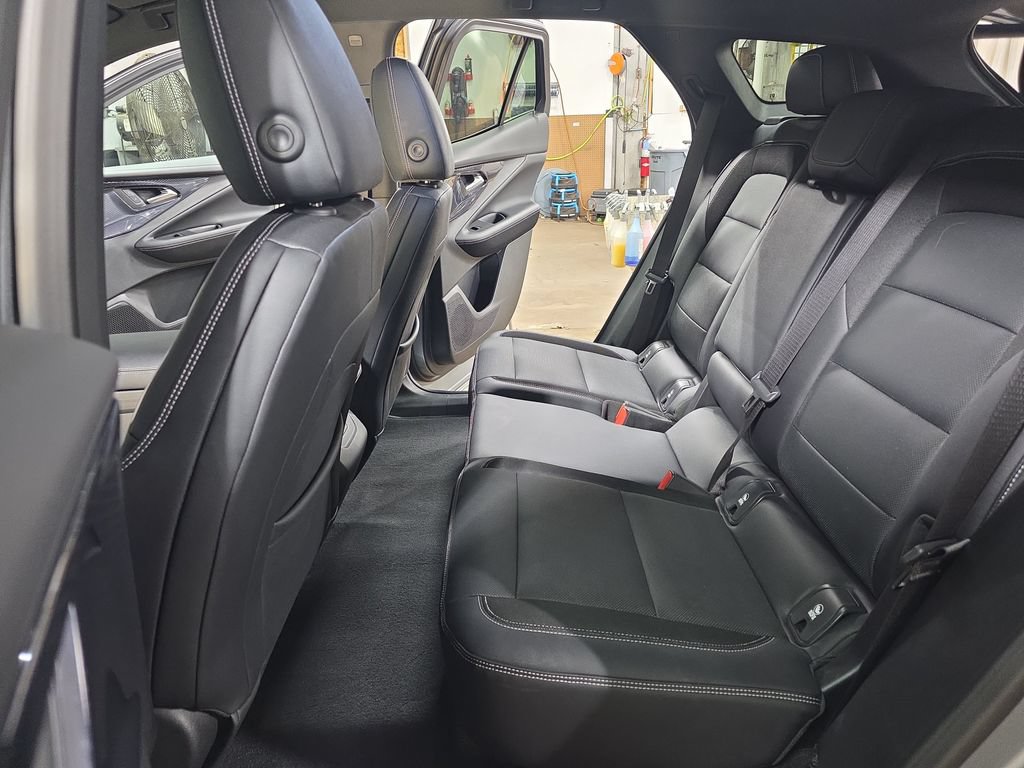 Used 2024 Chevrolet Blazer EV LT AWD/4WD image 13