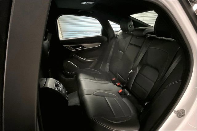 New 2024 Jaguar XF R-Dynamic SE image 9