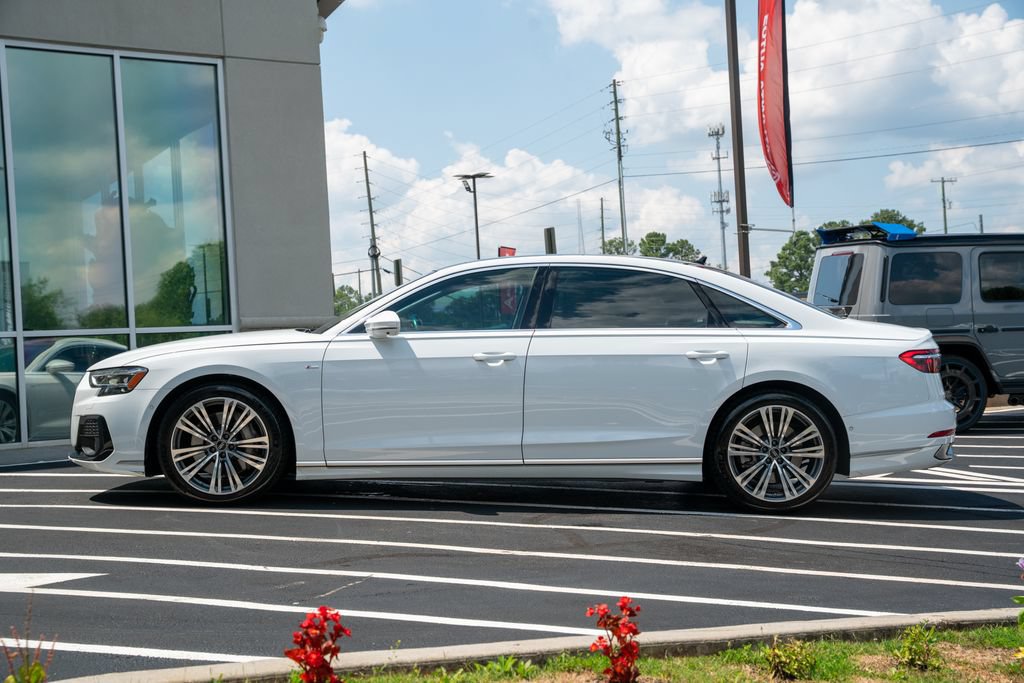 Used 2023 Audi A8 L 3.0T AWD/4WD image 23