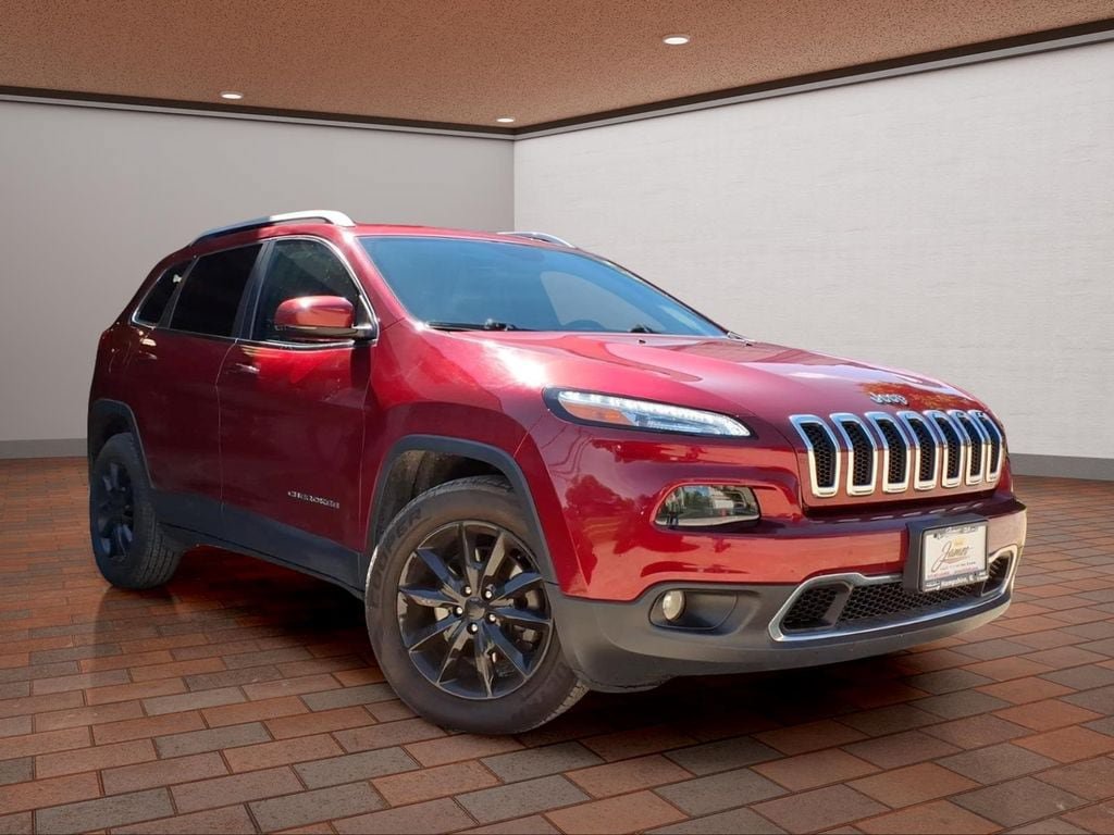 Used 2016 Jeep Cherokee Limited AWD/4WD image 3