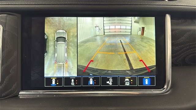 Used 2024 GMC Yukon Denali image 10