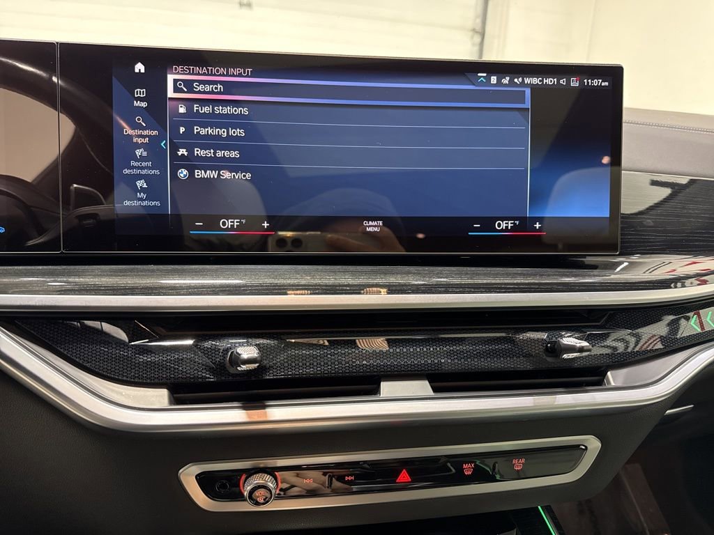 Used 2023 BMW X7 xDrive40i w/ M Sport Package image 22