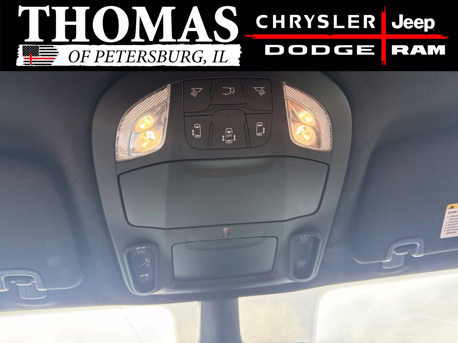 Used 2026 Chrysler Pacifica Pinnacle AWD/4WD image 25
