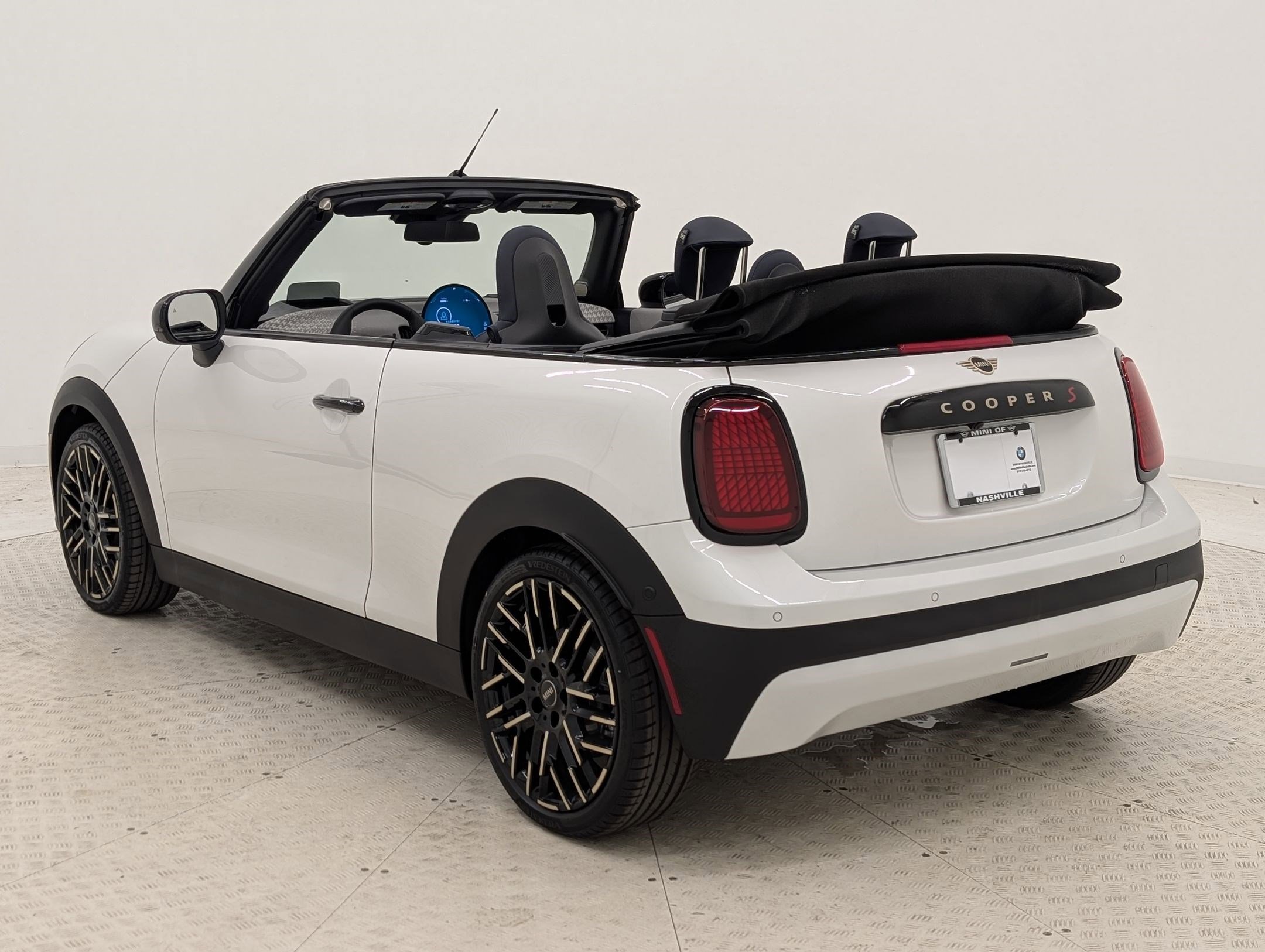 New 2026 MINI Cooper S image 3