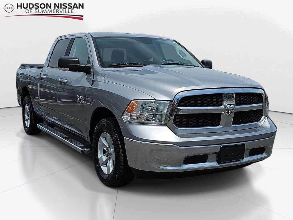 Used 2020 RAM 1500 Classic SLT w/ Luxury Group RWD 360° Tour