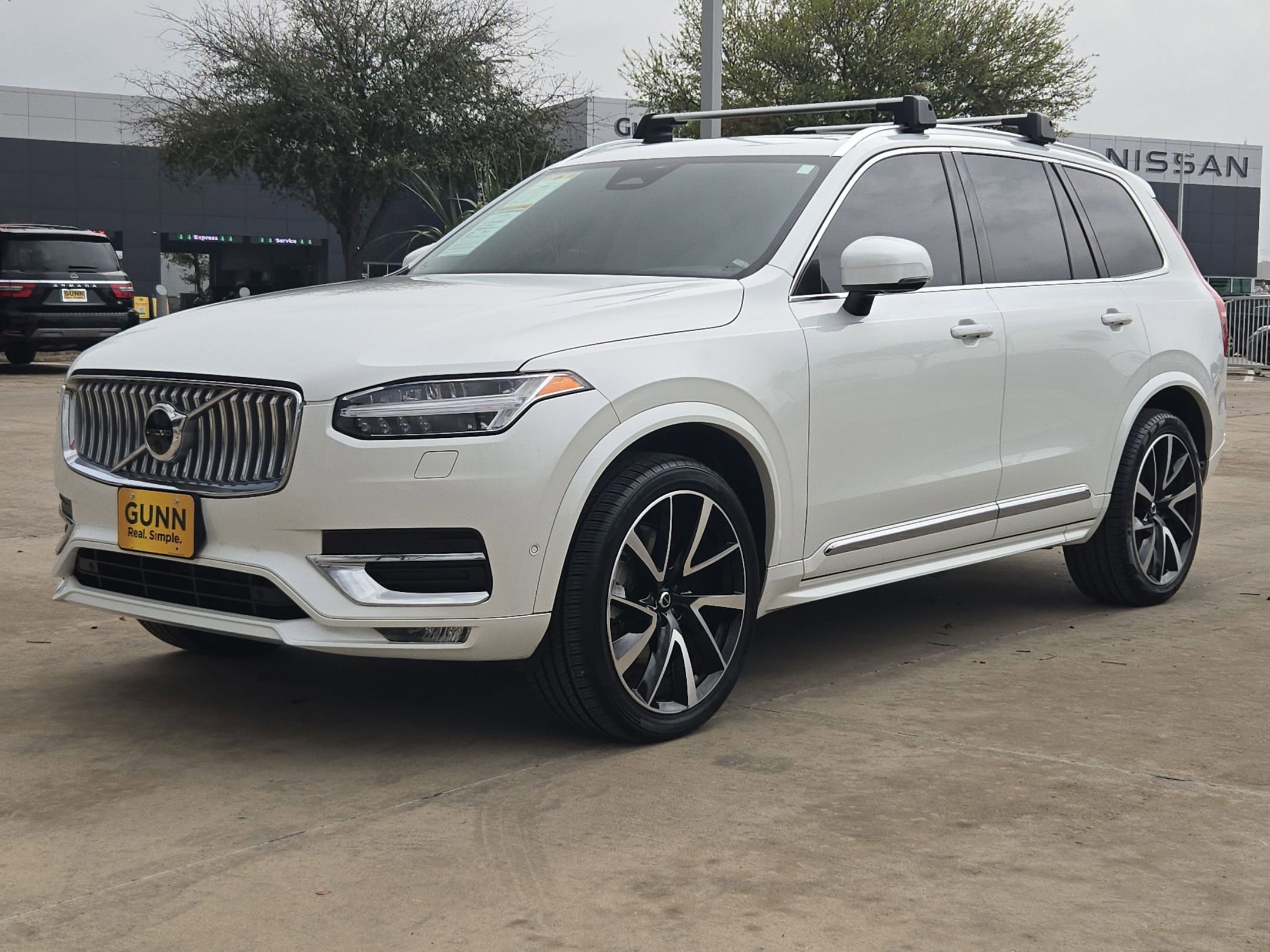 Used 2023 Volvo XC90 B6 Plus AWD/4WD image 7