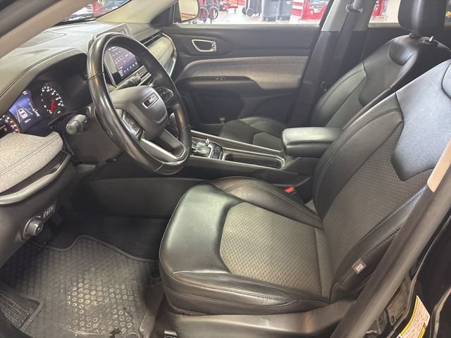 Used 2024 Dodge Durango GT AWD/4WD image 31