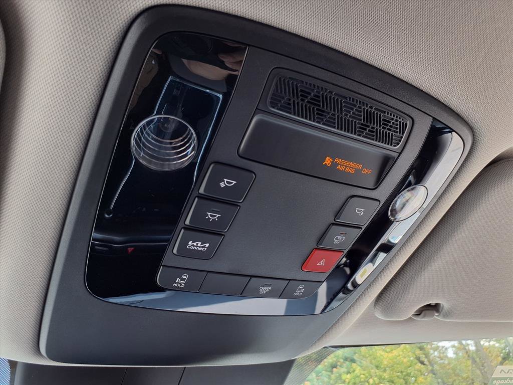 New 2026 Kia Carnival LX image 23
