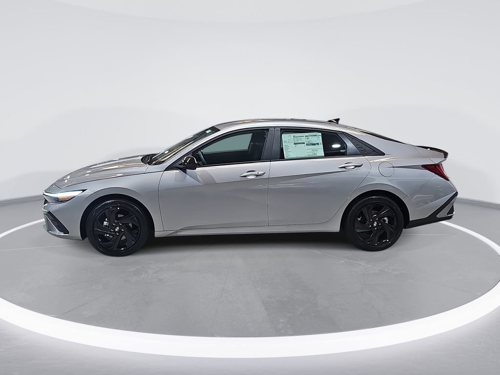 New 2026 Hyundai Elantra Sport image 7