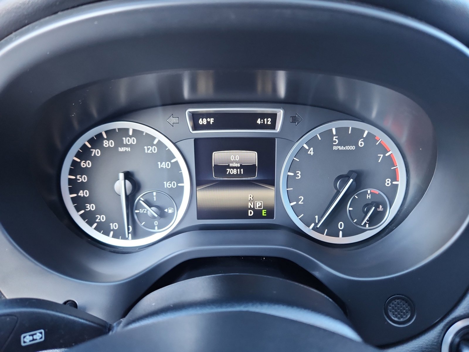 Used 2017 INFINITI QX30 Premium w/ Navigation Package image 11