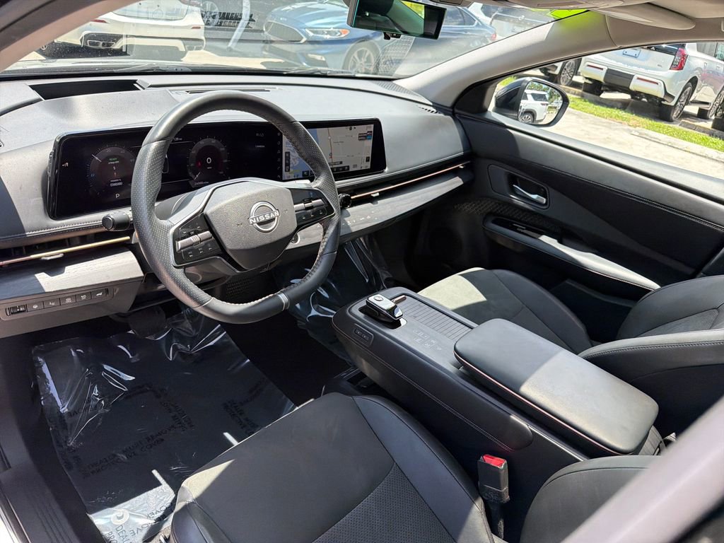 Used 2023 Nissan Ariya FWD image 13