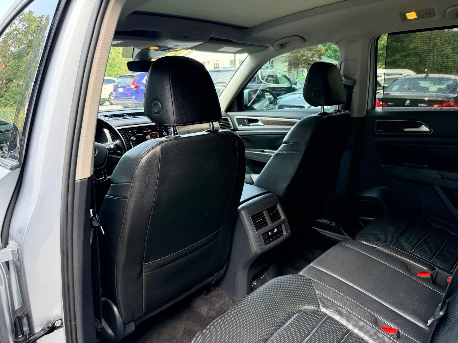 Used 2018 Volkswagen Atlas SEL Premium AWD/4WD image 33