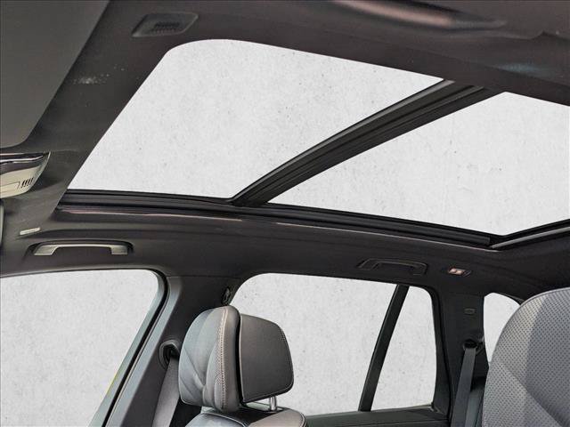 New 2026 BMW X5 M60i w/ Climate Comfort Package AWD/4WD image 14