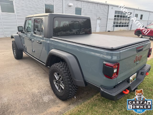 Used 2024 Jeep Gladiator Mojave w/ Technology Group AWD/4WD image 4
