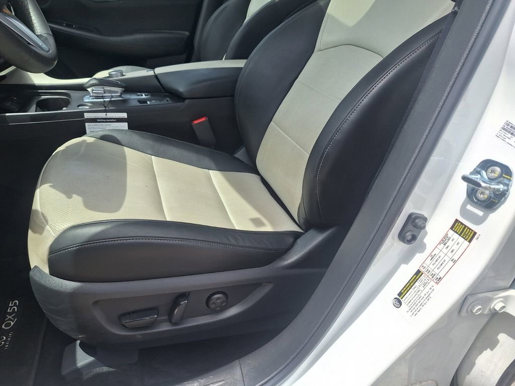 Used 2025 INFINITI QX55 Luxe w/ Cargo Package AWD/4WD image 10