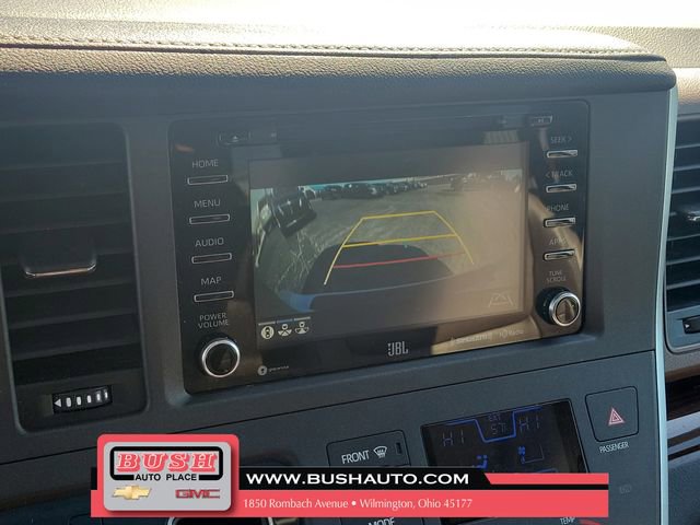 Used 2020 Toyota Sienna Limited Premium image 28